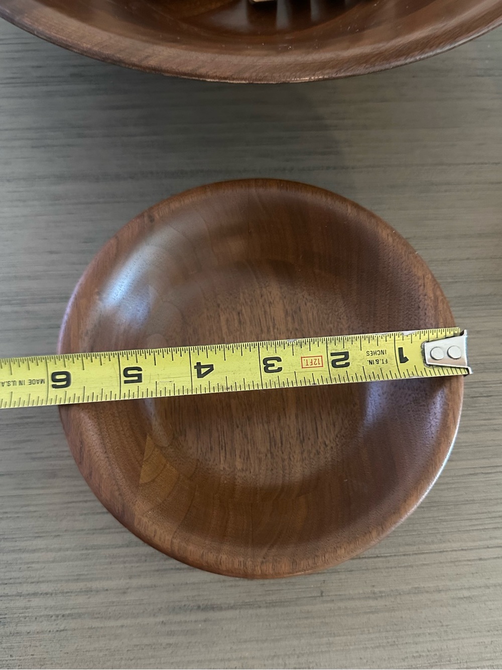 Ozark solid walnut salad serving bowl utensil and 6 bowls. - Picture 7 of 10